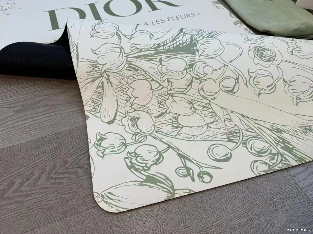 CHRISTIAN YOGA MAT 0823